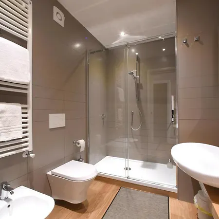 ベッド・アンド・ブレックファスト Piazza Cavour リエーティ